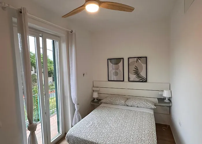 Apartment Renovated Three-room With Balcony In Tormarancia