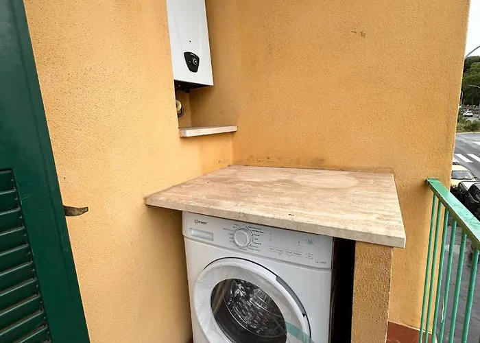 Renovated Three-room With Balcony In Tormarancia Apartment Rome